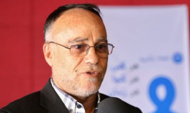 استانداری فارس: فعالیت اتباع خارجی در اغذیه فروشی‌ها ممنوع است