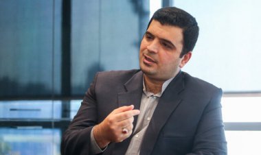 دلالان دیگر نمی‌توانند ارز بفروشند