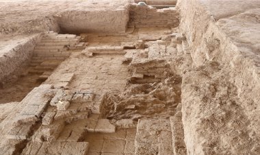 کشف دروازه شهر پارسه در شیراز