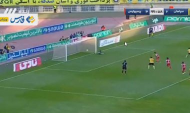 گل چهارم پرسپولیس به سپاهان توسط گولسیانی