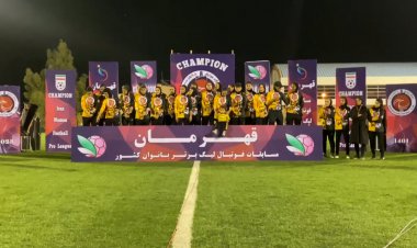 جشن متفاوت خاتون بم، تیم قهرمان لیگ زنان