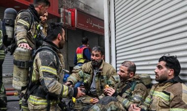 ببینید| شهادت یک آتش‌نشان در حریق ساختمان خیابان بهار