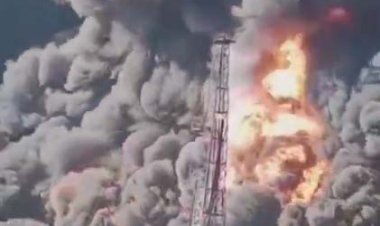 ببینید | انفجار مهیب در یکی از تاسیسات ذخیره‌سازی نفت در مکزیک