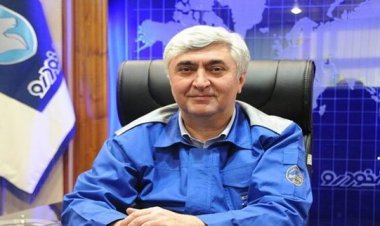 مدیرعامل ایران‌خودرو به‌دستور رئیسی برکنار شد