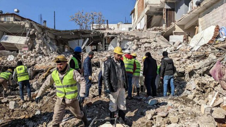 زلزله ترکیه؛ نجات معجزه‌آسای خانواده ۵ نفره پس از ۱۲۹ ساعت