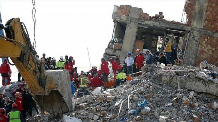 نجات زن ۸۵ ساله در ترکیه ۱۵۲ ساعت پس از زلزله!   