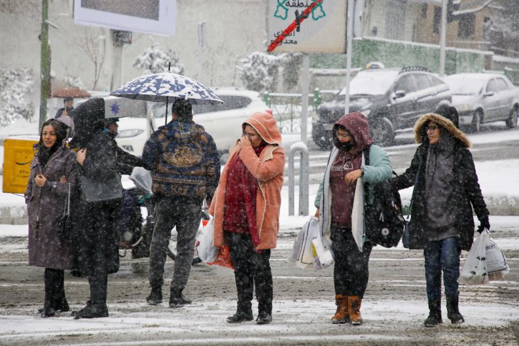 بارش برف و باران تا آخر هفته در برخی استان‌ها