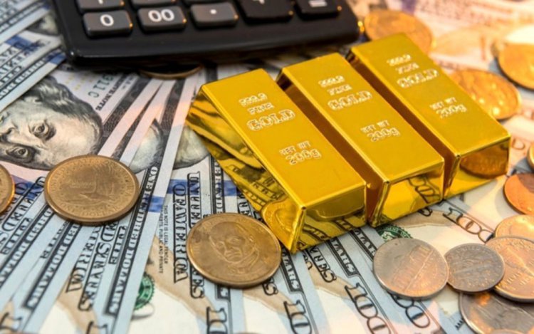 حرکت معکوس قیمت سکه و  طلای جهانی   