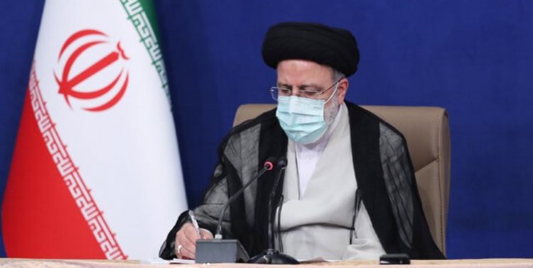 رئیسی: مرحوم احمدی با روحیه جهادی و انقلابی نام نیک از خود به یادگار گذاشت