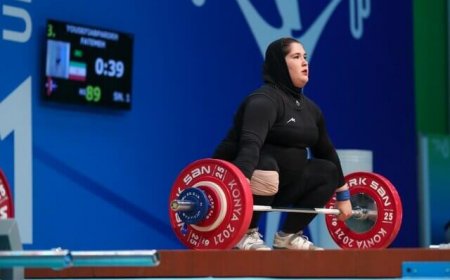 فاطمه یوسفی قوی‌ترین وزنه‌بردار زن ایران شد