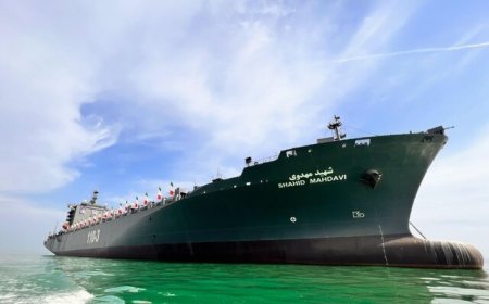 الحاق ناو اقیانوسپیما و ۹۹شناور موشکانداز به ناوگان سپاه