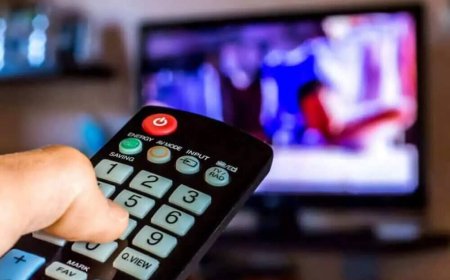 «روزهای آخر اسفند» در تلویزیون