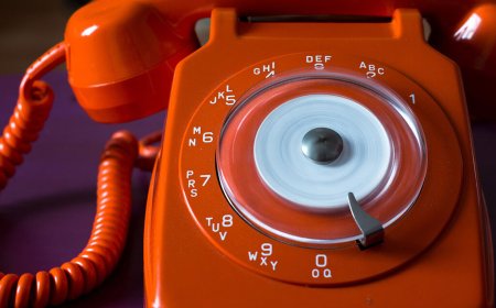 اینفوگرافیک؛ این شماره تلفن‌ها را حتما یادداشت کنید