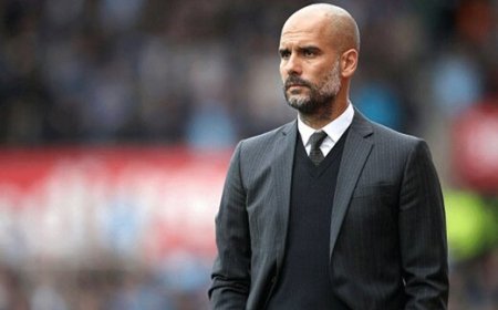 ویدئویی باورنکردنی از پپ گواردیولا با ریش پرفسوری روی صحنه نمایش مُد لباس!