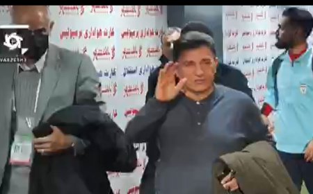 ورود تیم ملی فوتبال ایران به ورزشگاه آزادی برای بازی با کنیا