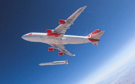 عکس| سرنوشت موشک عجیبی که از بوئینگ ۷۴۷ پرتاب شد