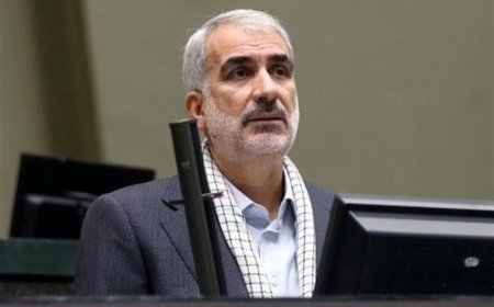 نماینده مجلس:در چنین شرایط حساسی شخص وزیرآموزش و پرورش در سفر کربلا بود