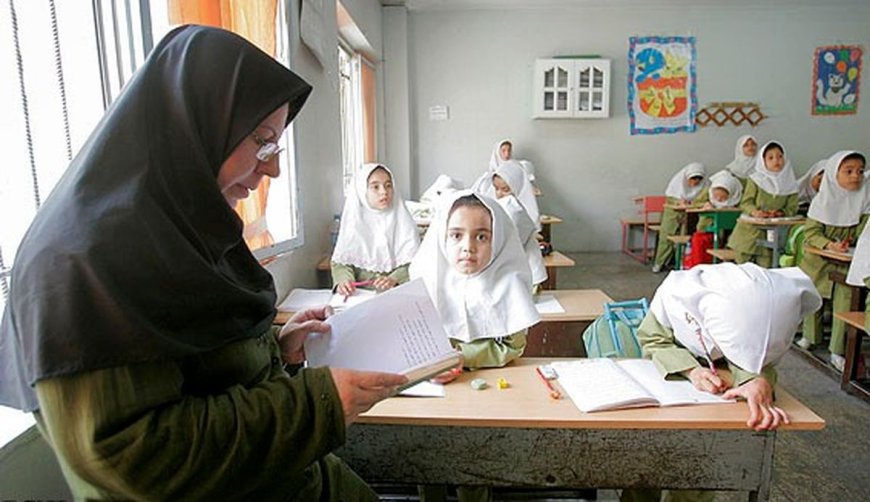 خبر مهم درباره واگذاری سهام بورسی به معلمان