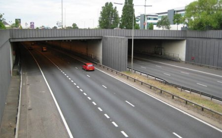 ببینید | تخریب وحشتناک پل بر اثر یک بی‌احتیاطی کوچک!