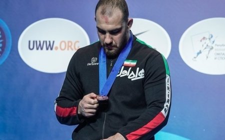 عذرخواهی ستاره اخراجی کشتی