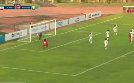 تک گل پیروزی بخش بانوان ایران به میانمار 