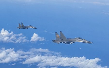 حرکت ۸۰ جت و کشتی ارتش چین به سمت تایوان