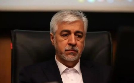 کناره‌گیری سجادی از وزارت ورزش تکذیب شد