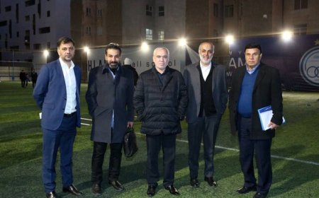 فتح‌الله‌زاده رفت، کریمی سرپرست استقلال شد