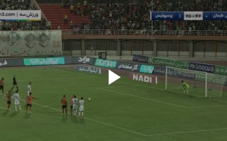ببینید|  گل دوم پرسپولیس به مس کرمان توسط گولسیانی