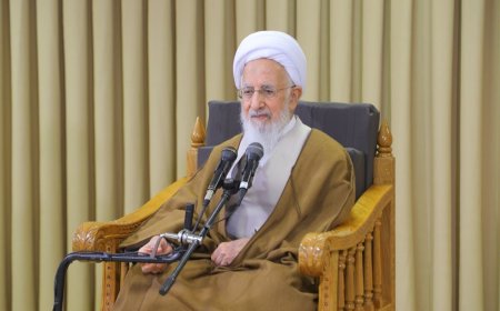 آیت‌الله جوادی آملی:  اگر مردم ببینند در یک فضای زنده نفس می‌کشند به قانون احترام می‌گذارند