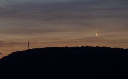 هلال ماه شوال در روز پنجشنبه قابل رویت نیست