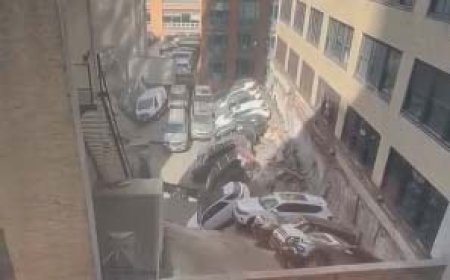ببینید | تصاویری از ریزش  پارکینگ طبقاتی در منهتن