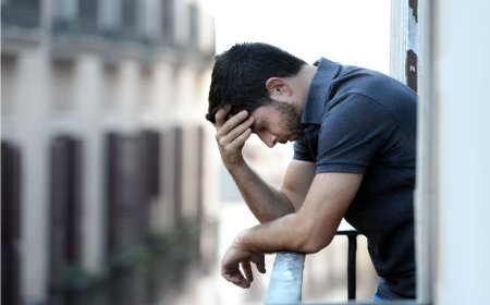 مردان افسرده چه علائمی دارند؟