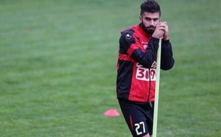 برای نیمکت‌نشینی در دربی نیم ساعت گریه کردم!