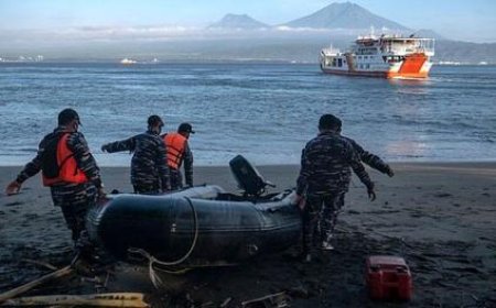 ۱۱ کشته درپی واژگونی قایق در اندونزی + فیلم 