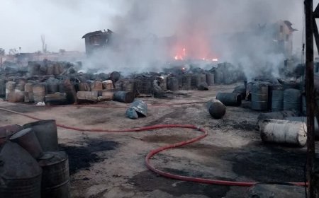 آتش‌سوزی کارخانه رنگ‌سازی روستای گلحصار کهریزک با نجات ۴ نفر مهار شد