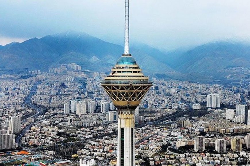 تصاویر بهت‌آور هوش‌مصنوعی از تهران در ۵۰ سال‌آینده