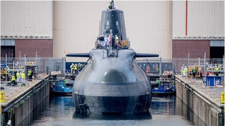 کشف اسناد پیشرفته‌ترین زیردریایی انگلیس در توالت! 
