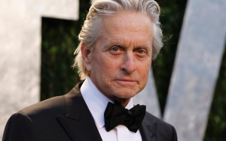 نخل طلای افتخاری جشنواره کن به «مایکل داگلاس» 