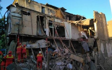 فروریختن خانه قدیمی در جنوب تهران