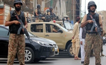 کشته شدن ۸ معلم در حمله به یک مدرسه در پاکستان