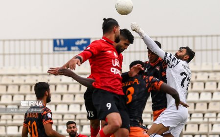 جنگ  بالانشینان و فانوس به دستان