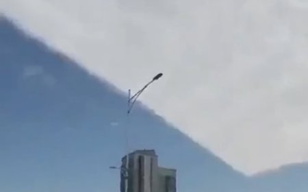 ببینید | تصاویر عجیب از ابر مربعیشکل بر فراز آریزونا!