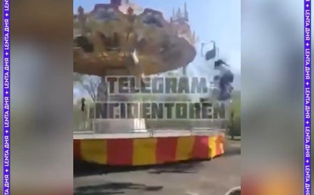 لحظه فرو ریختن چرخ و فلک در اورنبورگ را ببینید