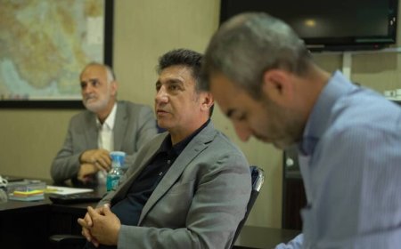 سرمربی تیم ملی ایران راهی قطر شد