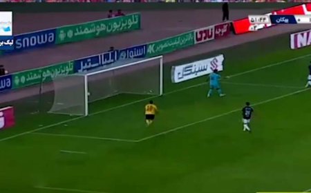 گل دوم سپاهان توسط رامین رضاییان در دقیقه ۴۵+۷