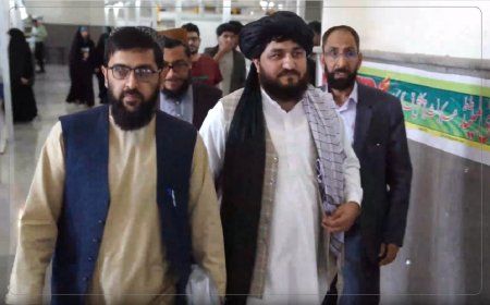 حضور بحثبرانگیز «طالبان در نمایشگاه کتاب تهران» + عکسها