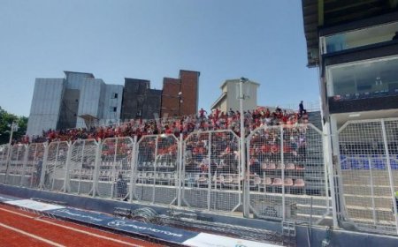 بازار سیاه بلیت فروشی بازی پرسپولیس و نساجی مازندران