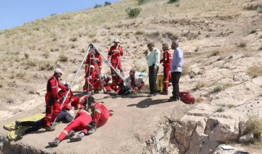کشف جسدی ناشناس از قعر چاهی در شیراز
