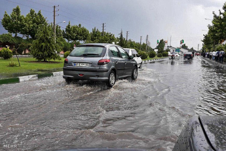 هشدار وزش باد و بارش شدید باران در ۱۶ استان